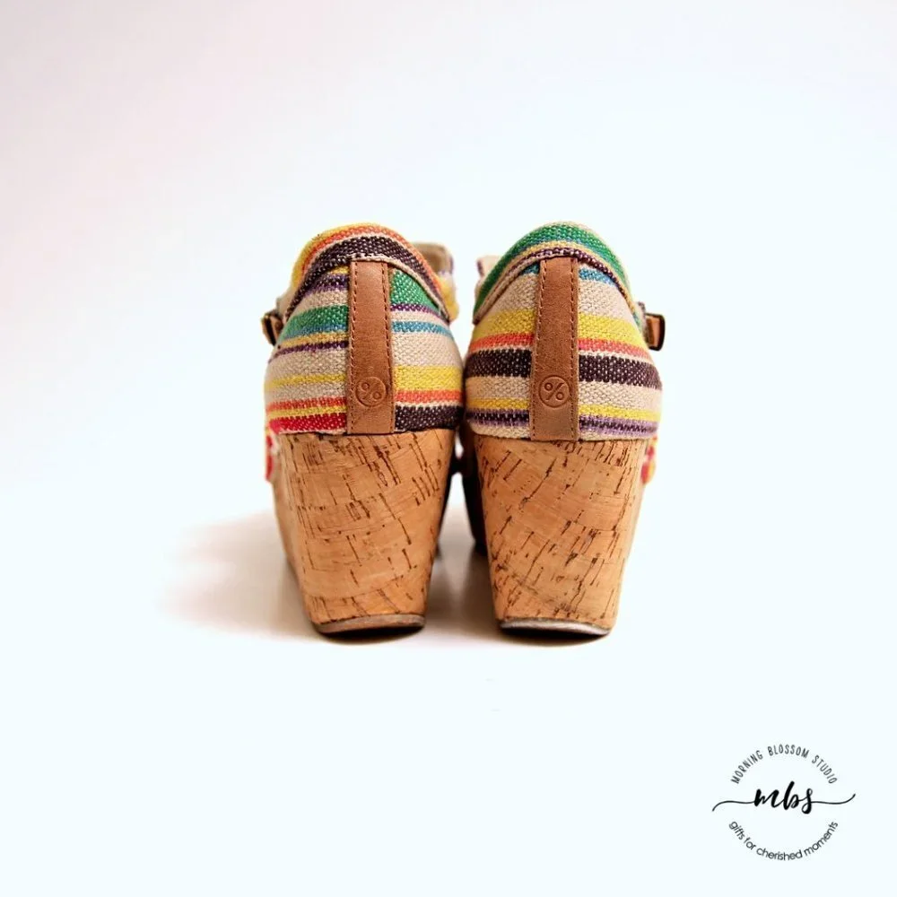 80%20 Muticolor Striped‎ Wedge Sandals Women Size 8